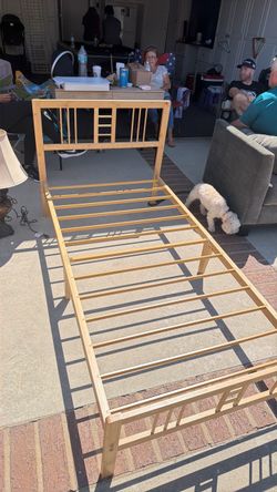 Twin size bed frame