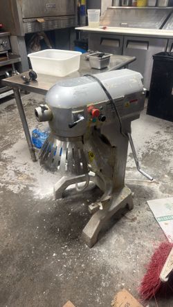 Commercial 30QT Food Mixer – For Sale AS IS