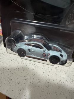 Hot Wheels Porsche 911 GT3 R 992 Gulf Oil Circuit Legends 