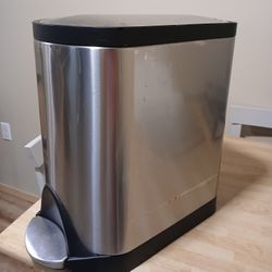 Simplehuman Trash Can (20 liters)