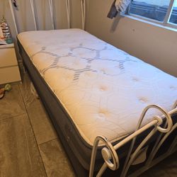 Twin Bed With Matress