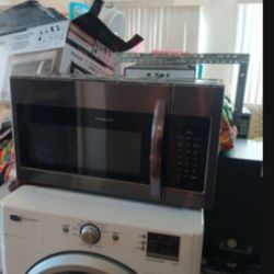 Frigidaire Microwave Width 30" Height 16"