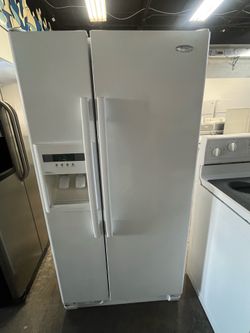 Refrigerator Whirlpool 33”
