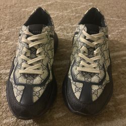 Gucci Shoes Size 10 