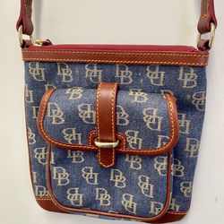Dooney & Bourke Crossbody Bag