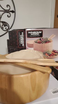 NEW Beechwood 7 piece salad service.