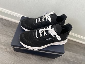 Nautica Women’s shoes Size 10