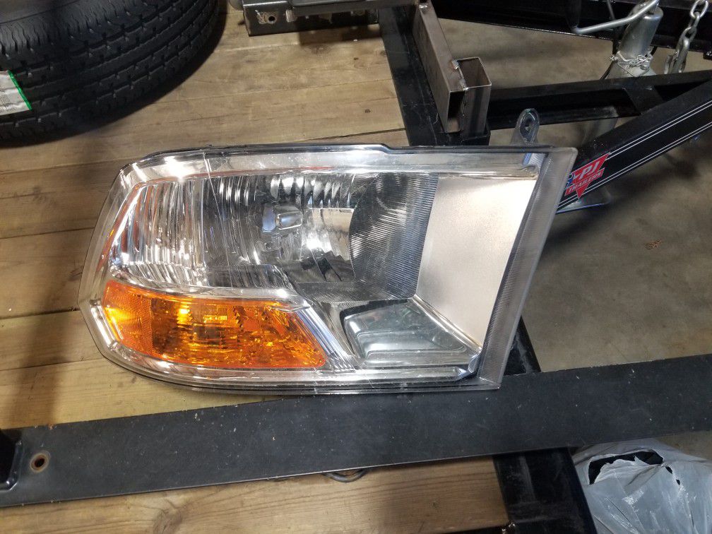 Dodge RAM Headlight