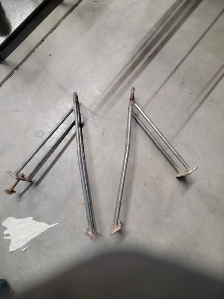 Motorcycle Tire Hold For Trailer