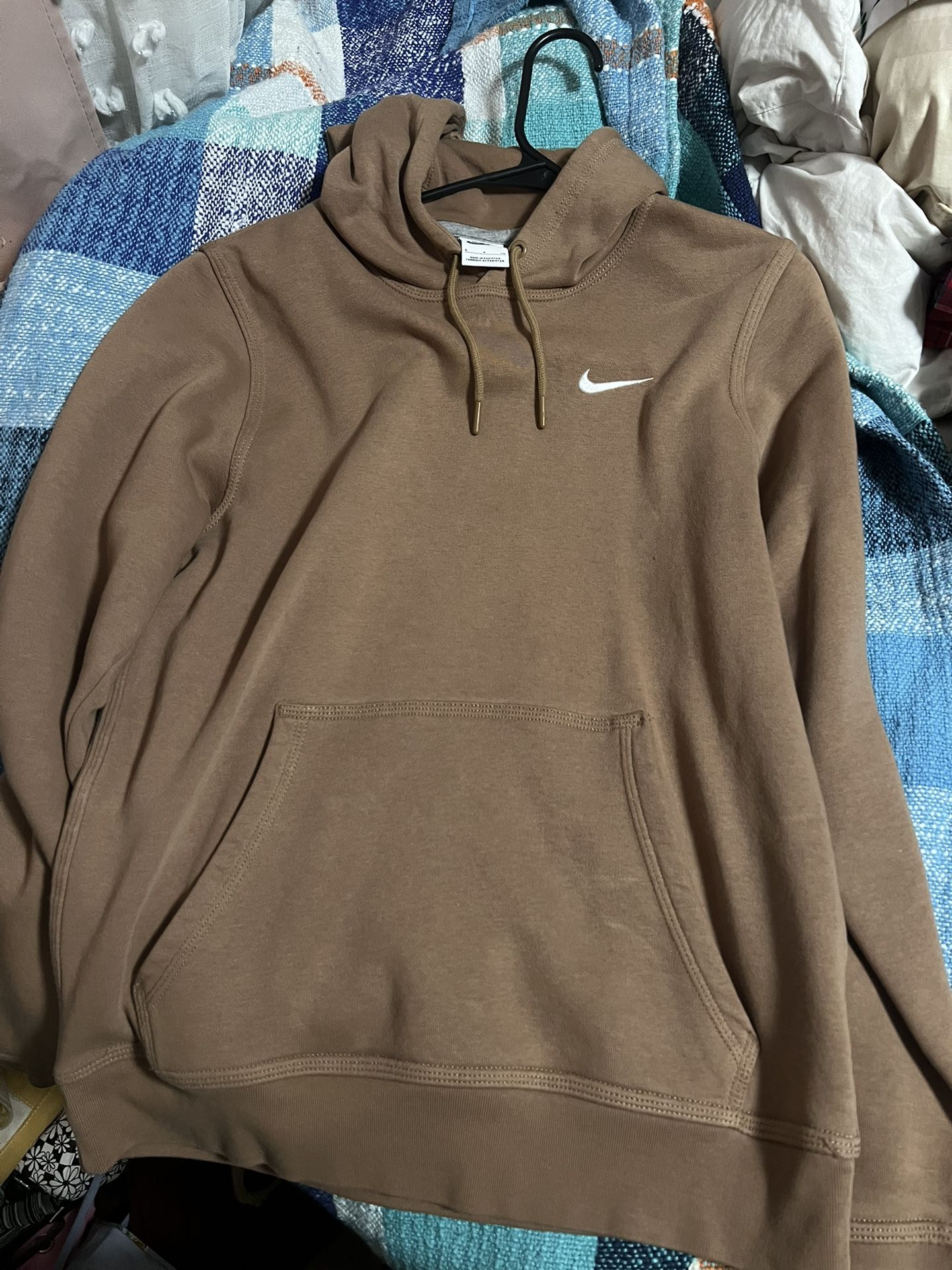 Nike hoodie size S