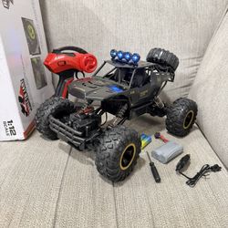 1:12 RC Crawler