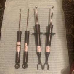 2005-2008 Audi  A 4 B 7 Quattro struts and shocks . SACHS 