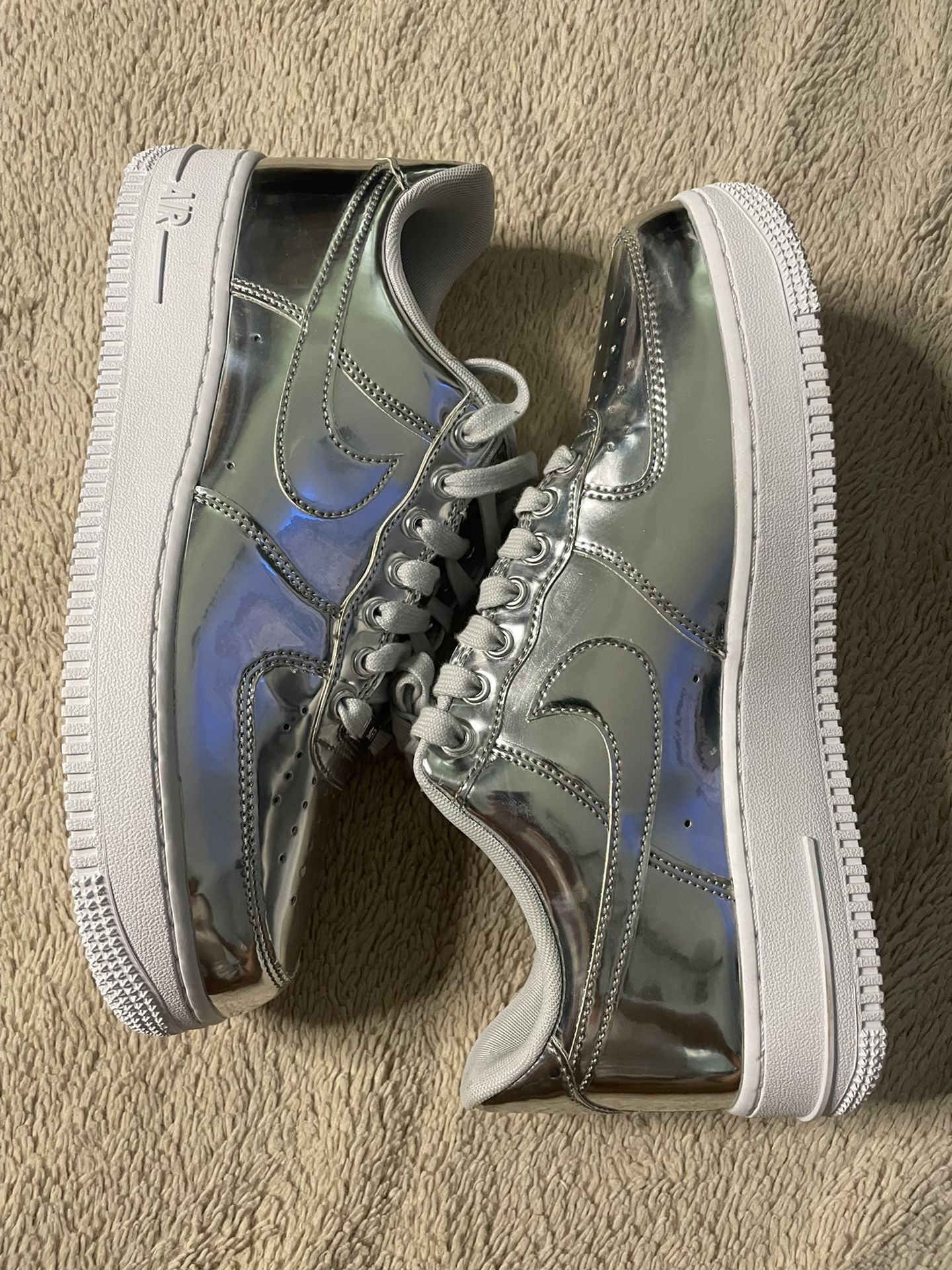 Nike Air Force 1