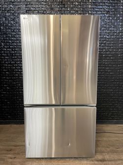 LG REFRIGERATOR w/WARRANTY! R2506A