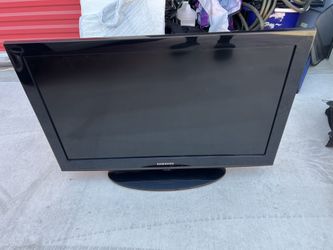 Samsung 32’ Tv