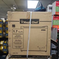 
Magic Chef
1.7 cu. ft. Mini Fridge in Black