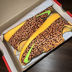 Nike Leopard Roshe 10.5