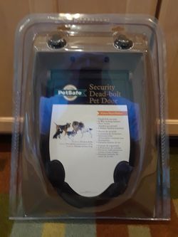 Dog Door, new and lockable.