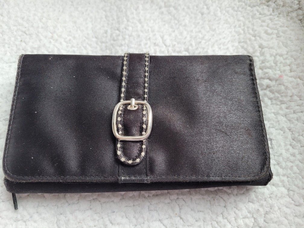 Black Trifold Wallet