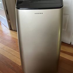 Amana 12000 BTU Portable Air Conditioner 