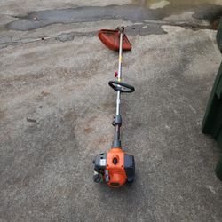 WEED TRIMMER HUSQVARNA