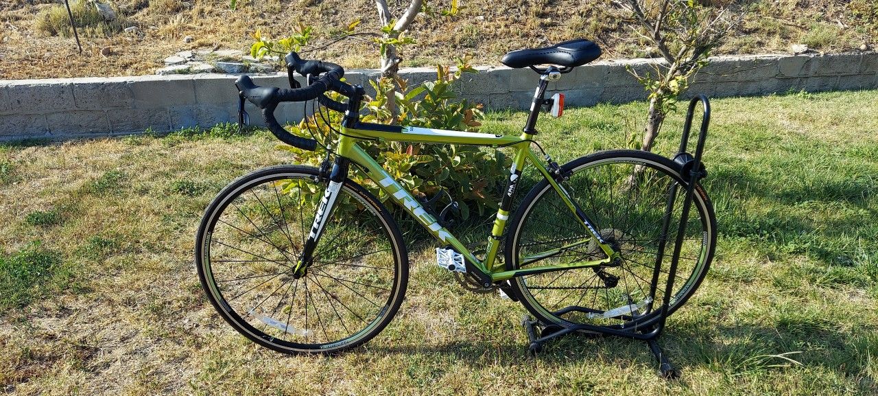 2012 Trek 2.1 Compact Apex 54 CM 200 Series Alpha Aluminum Frame
