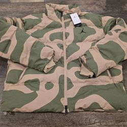 JORDAN FLIGHT HERITAGE CAMO DOWN FILL JACKET MENS...SZ XXL...BNWT