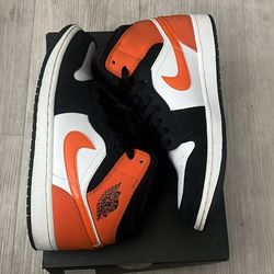 Air Jordan 1 Mid ‘Shattered Backboard’