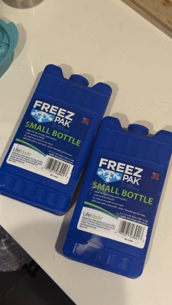 Freez pak reusable ice pack and ice substitute x2