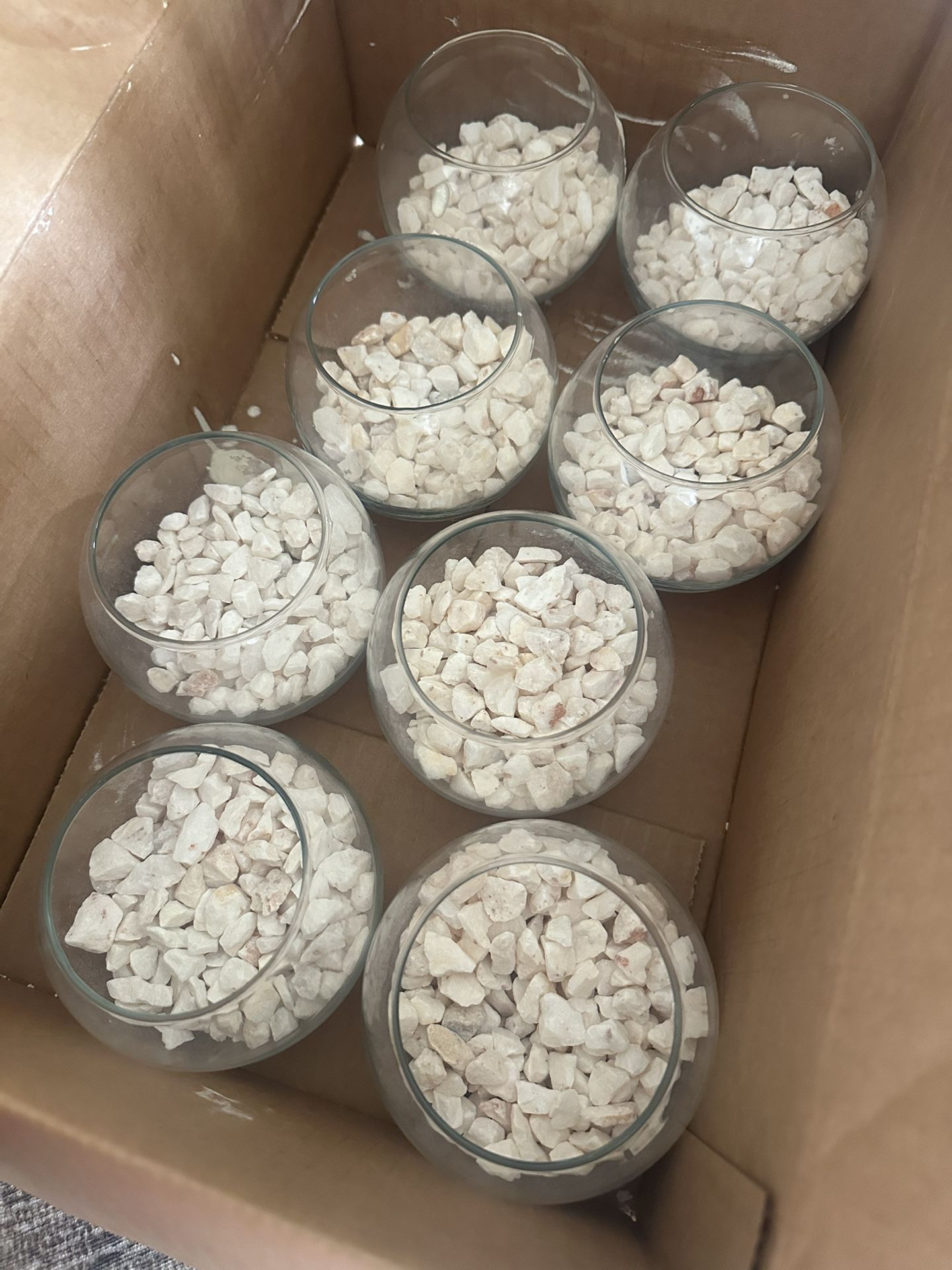 Clear candle holders w/rocks