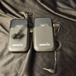 RODELink RX/TX Wireless Mic Kit – Great Condition, Ready to Record!