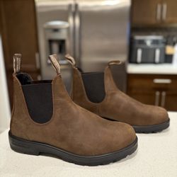 Blundstone Classic Chelsea Boots, Antique Brown, Size 11 Mens / 13 Womens 
