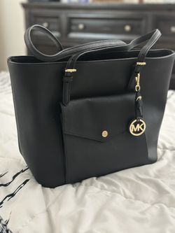 Michael Kors Tote Handbag. Very Lightly Used.