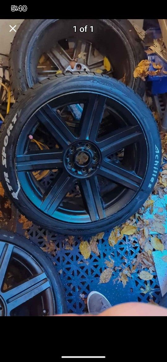 Nice rims 245/40ZR19 98 w extra load tires included (set of 2)