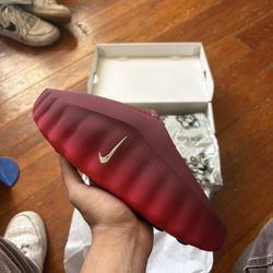 NIKE MIND SLIDE 001 RED UNIVERSITY 