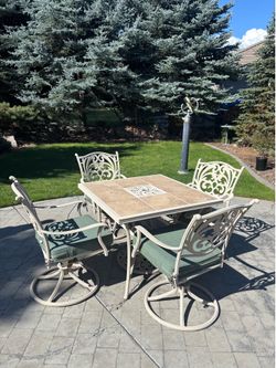 Outdoor dining table and chairs
