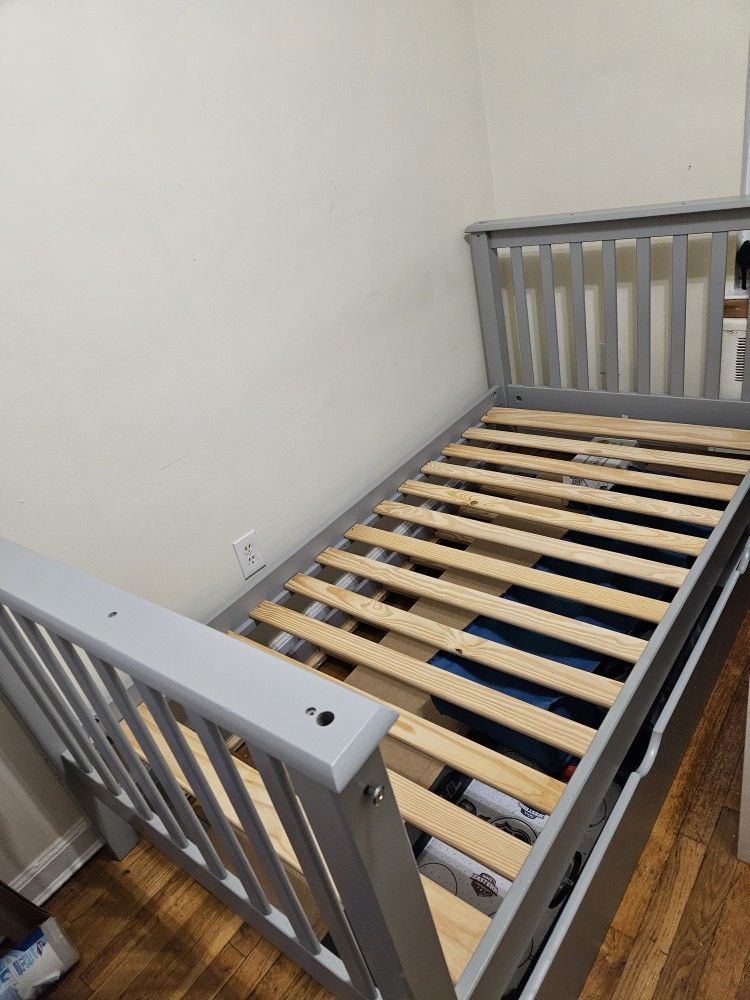 Twin Bed With Trundle