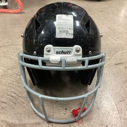 Used Schutt Vengeance Pro LTD II Black Football Helmet Size Adult Medium