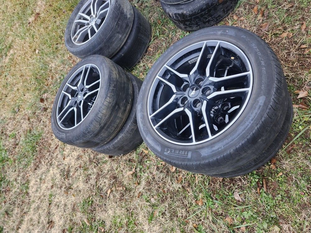 2019 Ford Mustang GT PREMIUM WHEELS