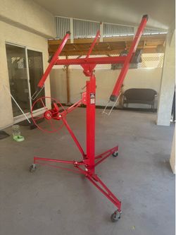 Dry wall lift tool
