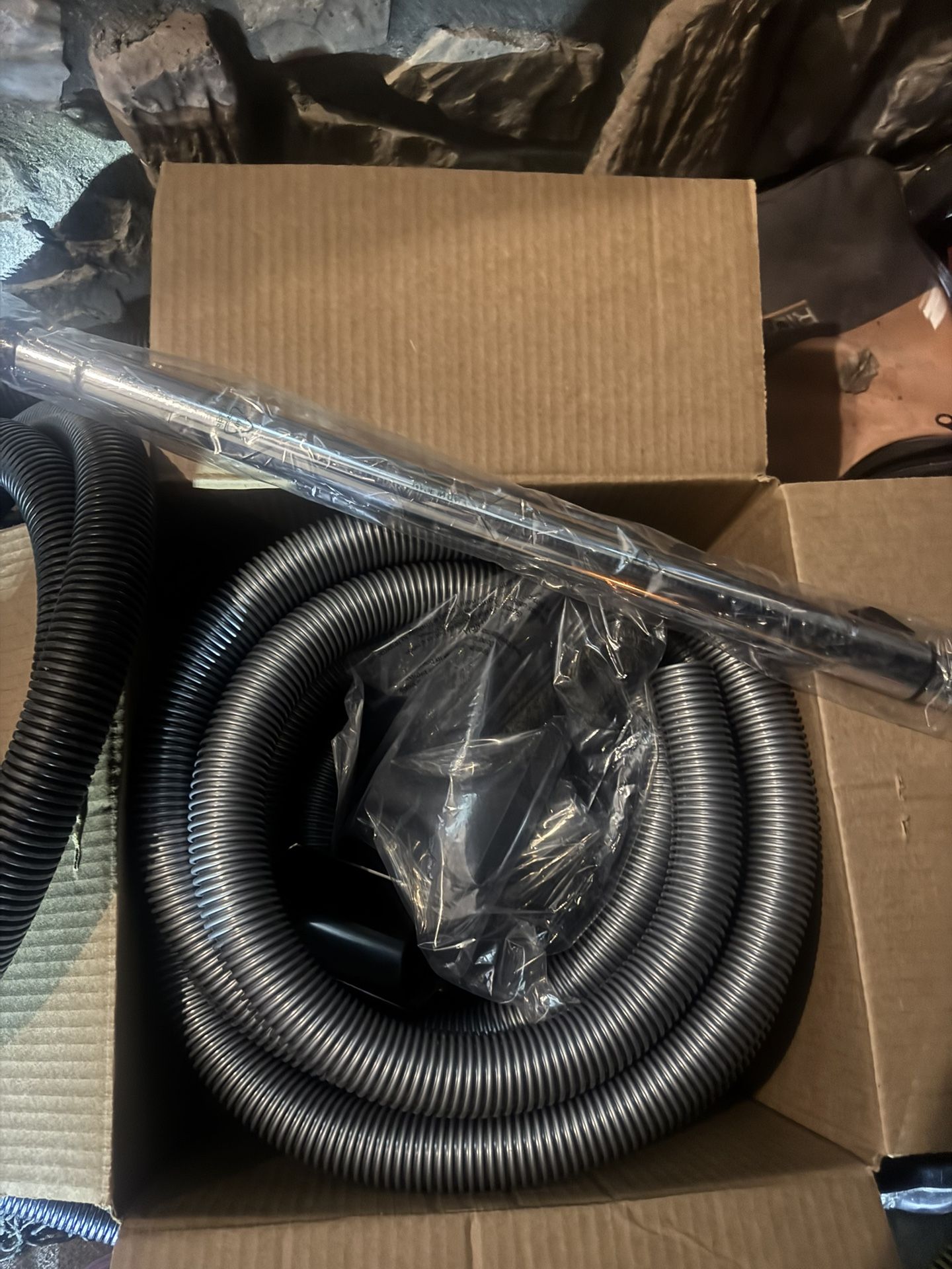 50 Ft Vacuum Hose And Attachments