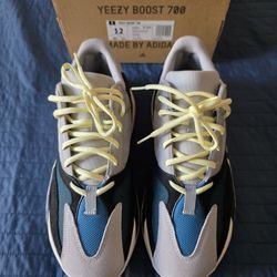 Adidas Yeezy 700 Waverunner