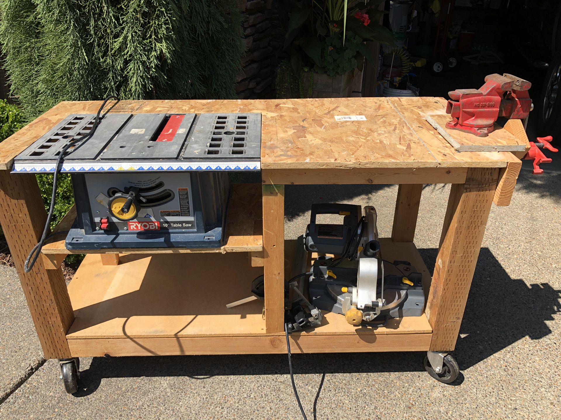 Table saw, chop saw, and working table all together