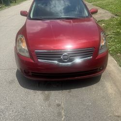 Nissan Altima