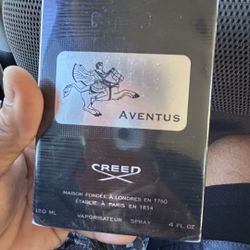 Creed Aventus 