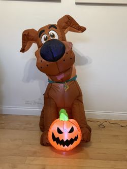 Halloween Scooby Doo Inflatable 