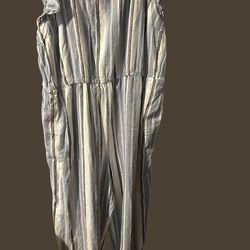 Jumpsuit * Porch pick up only”