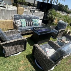 Patio Furniture Set Outdoor New In The Box