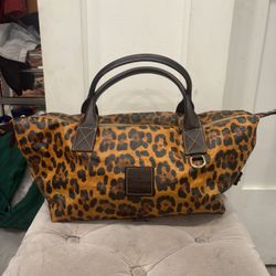 Pristine Vintage Dooney & Burke 
