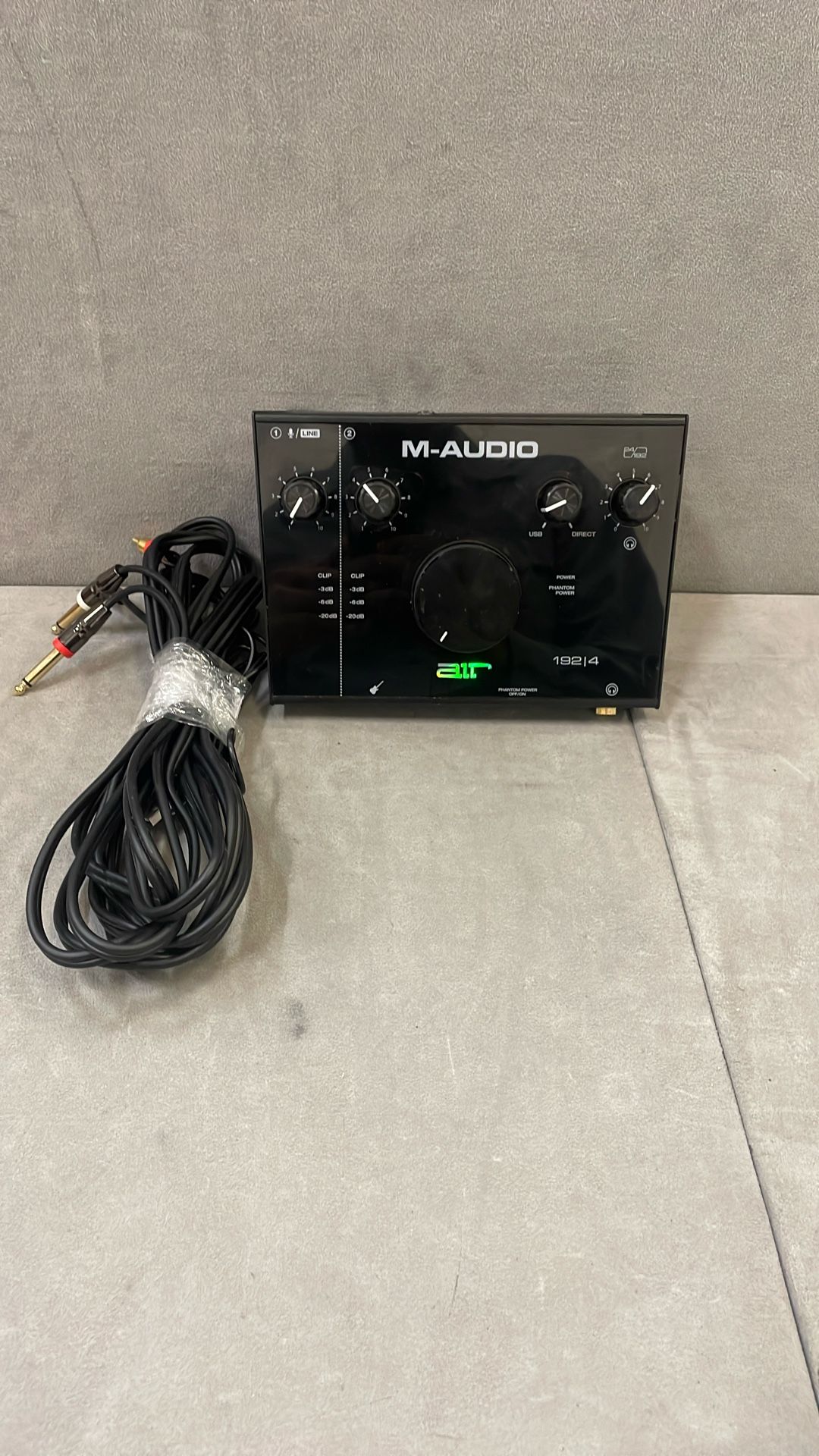 M-Audio AIR 192/4 Vocal Studio 